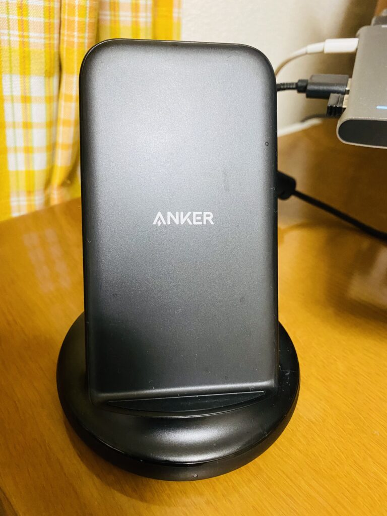 Ankerのワイヤレス充電器